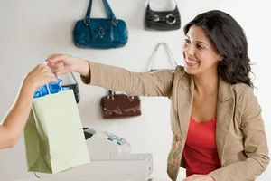 Xây dựng quan hệ khách hàng 