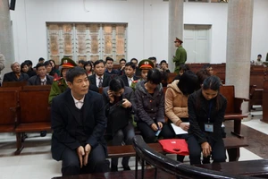 Người tố cáo “nhân bản xét nghiệm” bị chửi “...không phải là người”