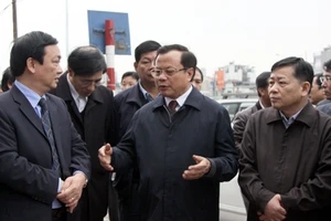 “Chỗ nào còn nhà siêu mỏng, siêu méo thì lãnh đạo quận phải chịu trách nhiệm”