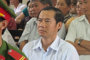 Trưởng ban Nội chính tỉnh ủy Phú Yên đến dự khán phiên tòa