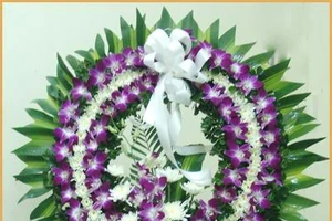 Đã có đám tang có tới 400 vòng hoa viếng