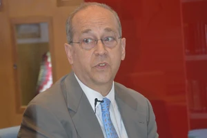 Trợ lý Ngoại trưởng Mỹ: “Chúng tôi phản đối bất cứ động thái hăm dọa nào của các tàu”