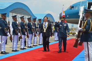 Thủ tướng Nguyễn Tấn Dũng thăm Philippines: Đại diện quân đội, công an cùng tham dự
