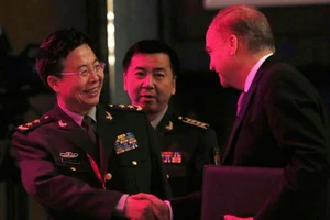 Đã đến lúc “gươm không thể tra vào vỏ“?