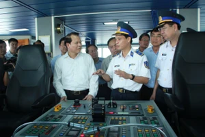 Phó Thủ tướng Vũ Văn Ninh: Có đội tàu mạnh mới đủ sức đương đầu những uy hiếp trên biển