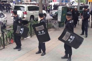 Trung Quốc: Ẩn số Tân Cương và chính sách 'chuyển lửa ra ngoài'