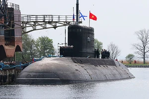 Hãng tin quốc tế ca ngợi sức mạnh tàu ngầm và quân đội Việt Nam