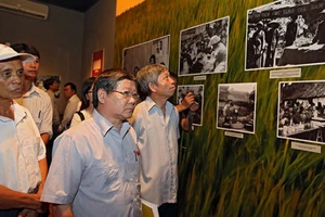 Triển lãm Cải cách ruộng đất: Cần sòng phẳng với lịch sử