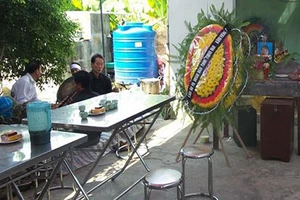 Gã chồng cuồng loạn chém hàng chục nhát đoạt mạng vợ và làm trọng thương mẹ vợ