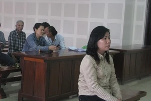 Bị cáo xin tòa triệu tập công an viên phường và điều tra viên quận