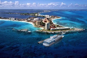 Trung Quốc xây nhà máy điện hạt nhân nổi trên Biển Đông?