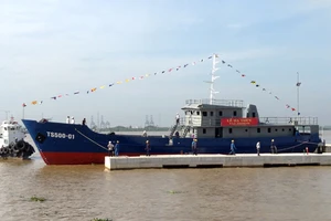 Hạ thủy tàu trinh sát đầu tiên cho Cảnh sát biển Việt Nam