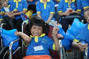 Ngày hội từ thiện Xuân dành cho 6.200 cụ già, trẻ em…