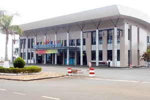 Đóng cửa sân bay Pleiku, Vietnam Airlines hoàn vé, đổi vé cho hành khách