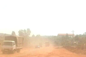 Xin lỗi dân rồi cứ như thế này sao?