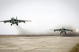 Nhìn gần cường kích Su-25SM Nga tập trận ở Viễn Đông