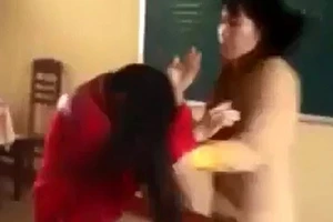 Sự thực về clip cô giáo đuổi đánh học sinh trong lớp