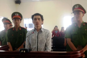 Kinh hãi gã thanh niên hiếp dâm, giết người, móc mắt nạn nhân