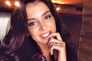 Cận cảnh nhan sắc tân hoa hậu Nga vừa đăng quang