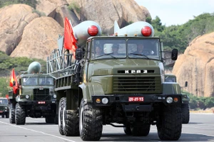 Dàn vũ khí trên bộ của Hải quân Việt Nam