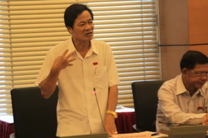 'Phải giam các phạm nhân tử hình vào một trại tập trung'