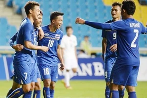 Bán kết 2: U23 Thái Lan nghiền nát U-23 Indonesia 5-0