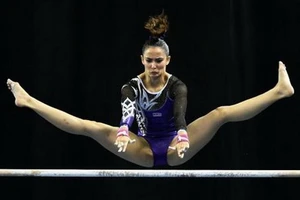 Chính phủ Malaysia vào cuộc vụ nữ VĐV 'phô bày vùng nhạy cảm'