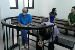 Hai 'đạo chích' người Peru chuyên chôm chỉa ở khách sạn hạng sang