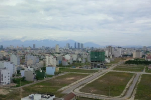 Vụ 'lọt sổ' 17.000 lô đất chỉ dừng lại ở việc kiểm điểm