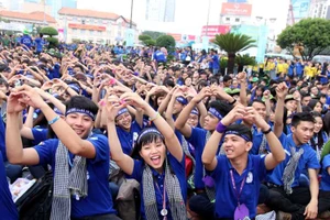 Hơn 80.000 chiến sĩ tham gia chiến dịch Mùa hè xanh 2015