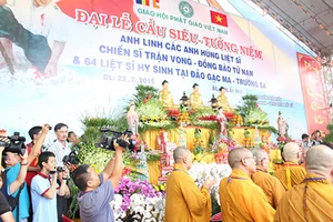 Tổ chức đại lễ cầu siêu 64 liệt sĩ hy sinh tại Gạc Ma