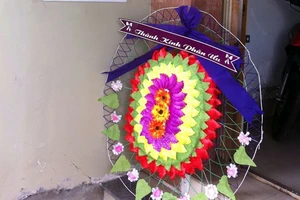 Chuyện lạ: 6 người trong gia đình tự làm đám tang cho... mình