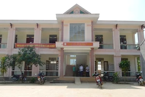 Bé ba tháng tuổi tử vong ngay tại điểm tiêm vaccine 