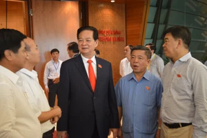 Thủ tướng đăng đàn trả lời chất vấn về quan hệ Việt-Trung