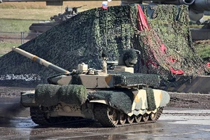 Sức mạnh quân sự NATO đang 'đi' sau Nga