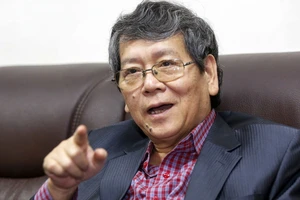 'Đồng chí nào xin rút thì nên để cho rút'