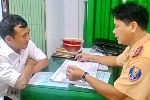 Thông tin tiếp vụ nam thanh niên đẩy CSGT ngã xuống đường