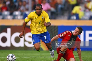  'Sao thế giới' đến Bình Dương đá AFC Champions League