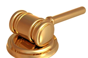 Vì sao quyết định của Quảng Ninh bị 'tuýt còi'?