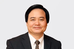 Tân Bộ trưởng Phùng Xuân Nhạ: 'Giáo dục không phải là một trận đánh'