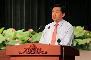 Bí thư Thăng: 'Cần loại bỏ tư tưởng ỷ lại bằng cấp'