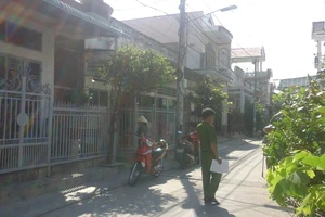 Hàng chục thanh thiếu niên ném 'bom xăng' gây náo loạn trong đêm