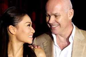 Chồng ca sĩ Thu Minh đã đến 'giải trình' vụ đòi nợ gỗ