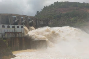 Thủ tướng yêu cầu kiểm tra việc thủy điện xả lũ