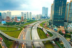 Mời bạn đọc hiến kế xây dựng TP.HCM phát triển