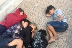 MC Trương Việt Phong gây xúc động với trẻ bụi đời