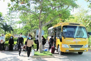 Ninh Thuận chuẩn bị đón người dân bị kẹt tại TP.HCM về quê