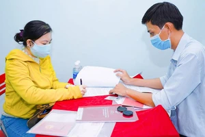 Chủ nhà có được quyền bí mật bán căn nhà đang cho thuê?