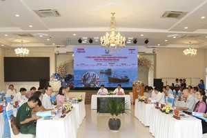 Tọa đàm “Bảo vệ môi trường biển để phát triển kinh tế biển bền vững tại tỉnh Bình Thuận”