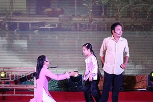 63 gia đình tranh tài sôi nổi tại Ngày hội gia đình